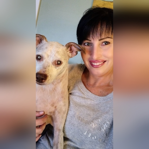 Meet your Posh Ambassador, Monika - Picture 3 of 7